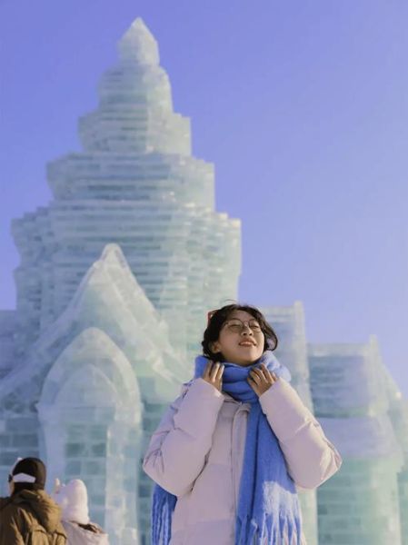 冰雪大世界里面冷吗_穿什么衣服合适