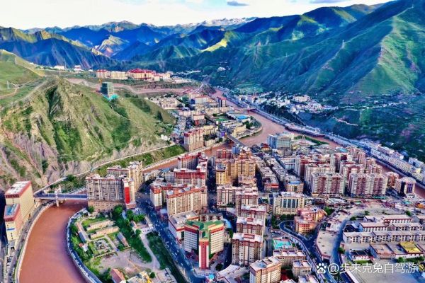 高原明珠城在哪里_高原明珠城旅游攻略