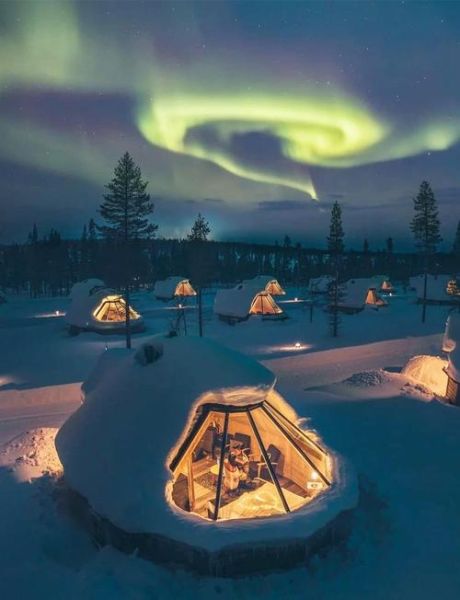 芬兰冰雪小镇怎么玩_极光玻璃屋住宿攻略