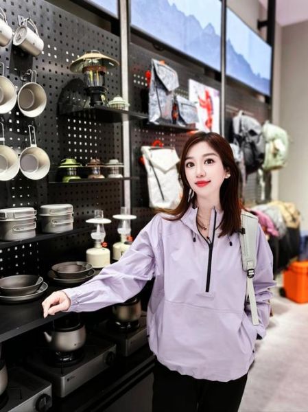 牧高迪户外衣怎么样_牧高迪冲锋衣防水吗