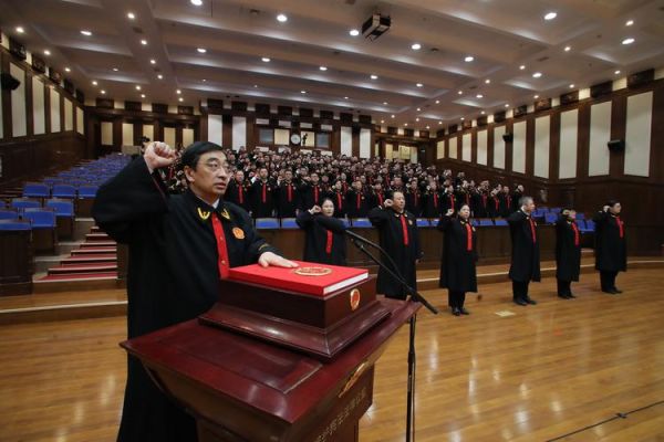 北京市第一中级人民法院地址怎么走_地铁几号线能到
