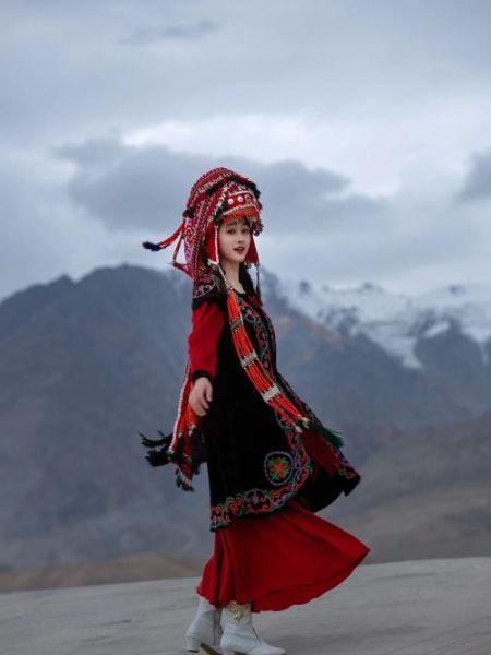 高原旅行需要戴帽子吗_高原帽子怎么选