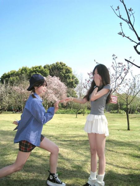 户外群图片怎么拍_户外群图片如何保存