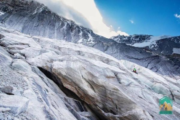 残酷冰雪下载在哪找_残酷冰雪下载安全吗