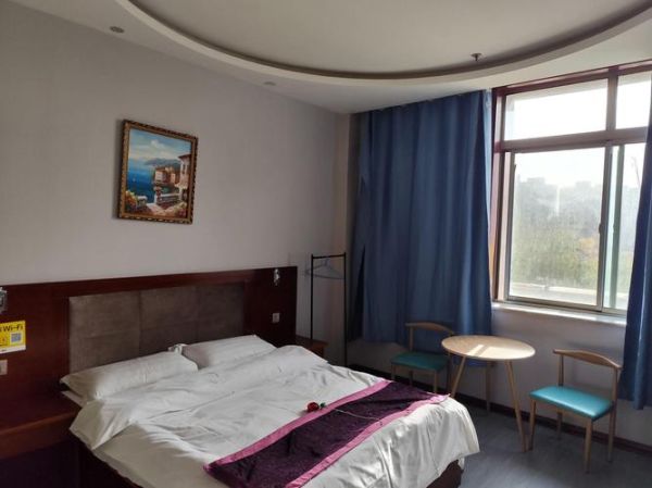 大山包高原红宾馆价格_如何预订最划算