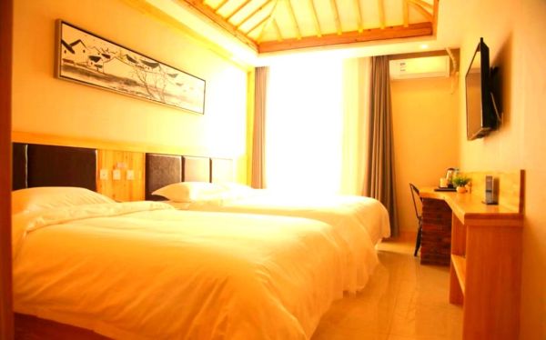 乔波冰雪世界附近旅馆哪家好_住哪里最方便