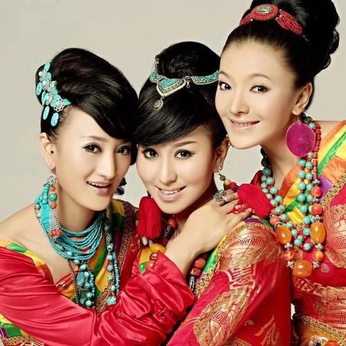 高原红组合四个人是谁_成员资料