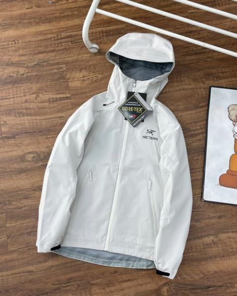 llb户外品牌怎么样_llb冲锋衣值得买吗