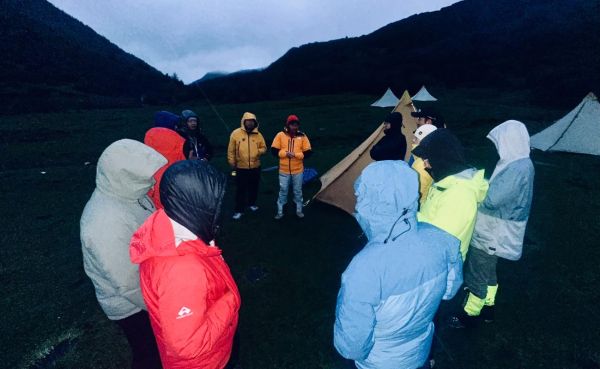 成都户外领队怎么找_成都户外领队多少钱一天