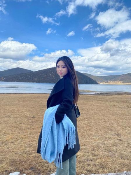 高原拍照穿什么颜色衣服好看_高原摄影注意事项