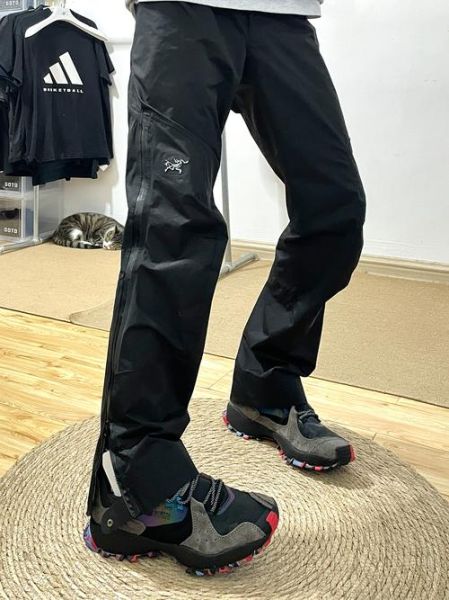 始祖鸟户外鞋多少钱_为什么价格差距这么大