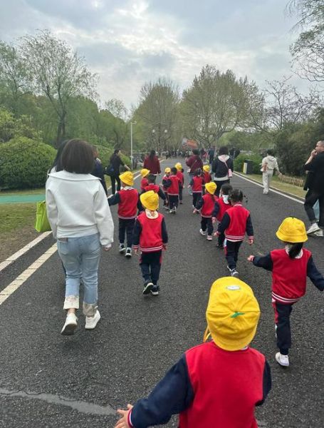 户外解谜活动怎么玩_适合亲子还是情侣