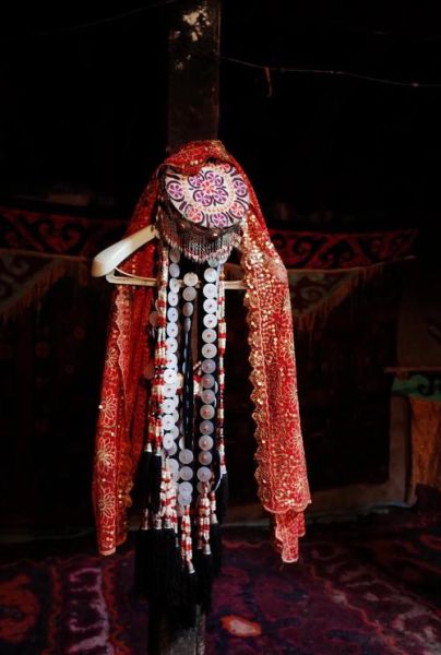 帕米尔高原塔吉克人住哪里_塔吉克族风俗有哪些