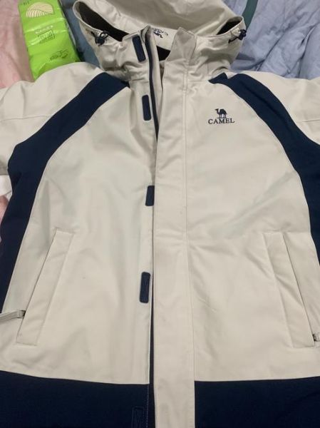 骆驼户外帐篷怎么选_骆驼户外冲锋衣哪款好