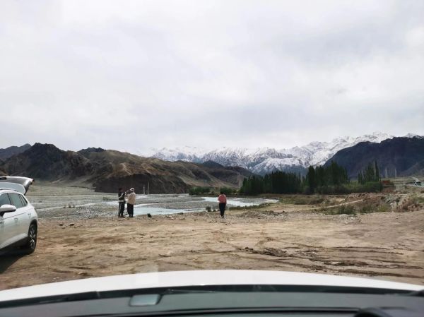 喀什包车到帕米尔高原多少钱_怎么走最划算