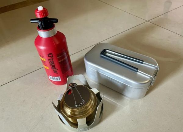 户外炉具燃料有哪些_哪种燃料最适合长途徒步