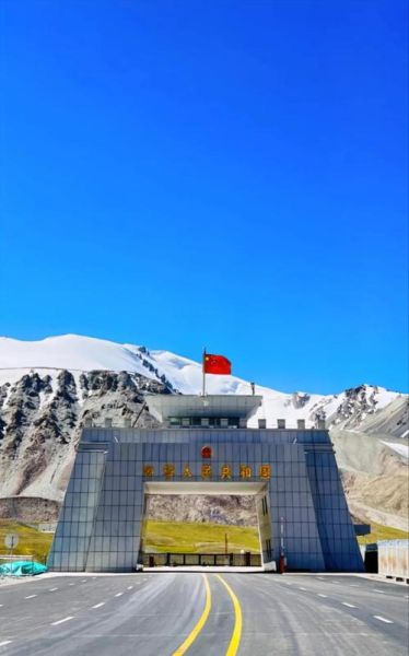 帕米尔高原旅游最佳时间_帕米尔高原海拔多少米