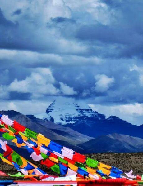 青藏高原神山有哪些_冈仁波齐转山攻略