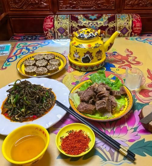 青藏高原特色美食有哪些_高原旅行必吃清单