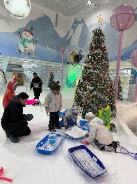 福州冰雪奇幻乐园冷吗_需要带什么衣服